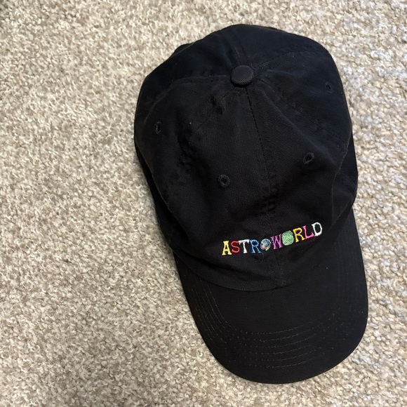 Astroworld Black Cap 'wish you were here' Embroidery - Picture 5 of 8